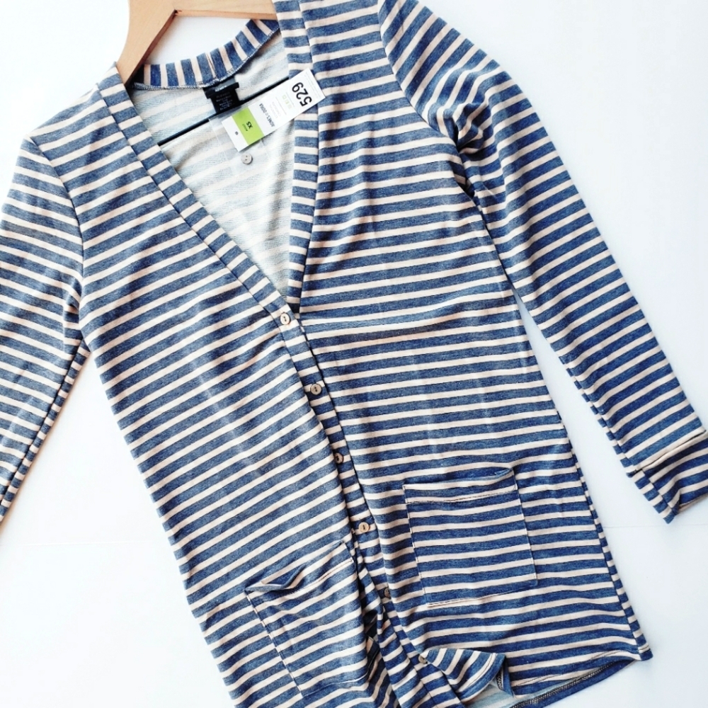 NWT! Agnes & Dora Cardigan